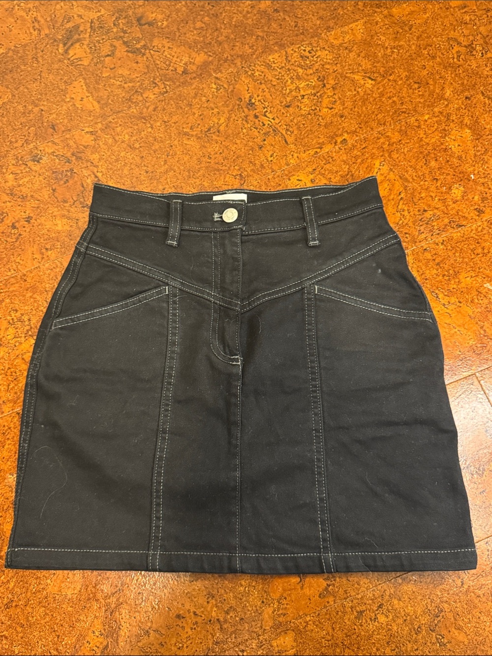 Aritzia Wilfred Black Mini Skirt with Contrast Stitching